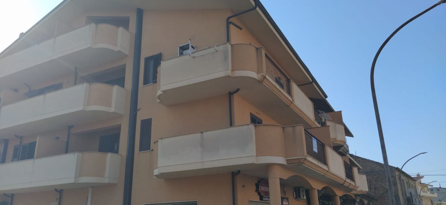 Grazioso appartamento - MEGA SERVICE IMMOBILIARE