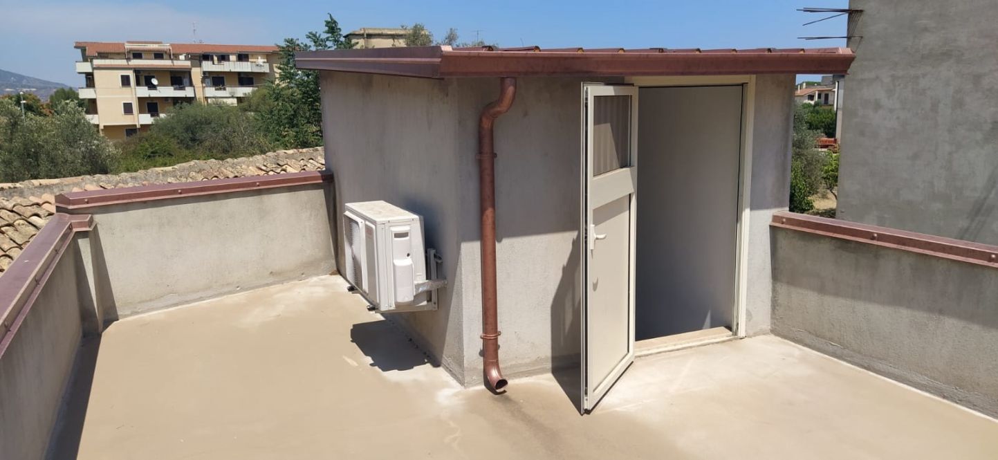 Fabbricato uso ufficio - MEGA SERVICE IMMOBILIARE